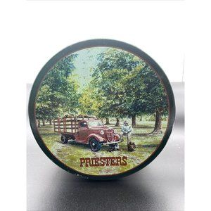 Priesters Tin Can